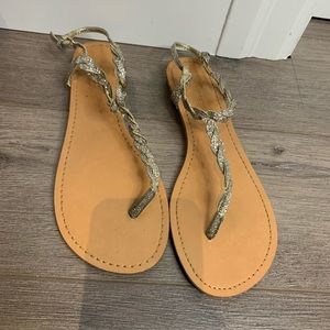 Nine West. Braided gold strapy sandals. Size 7.5. GUC